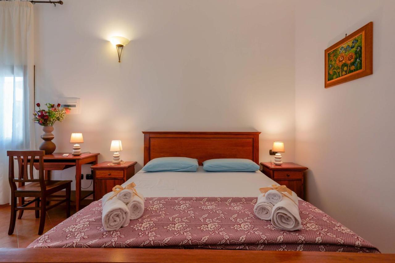 Bed And Breakfast Cairoli Exclusive Room San Pietro Vernotico Ngoại thất bức ảnh