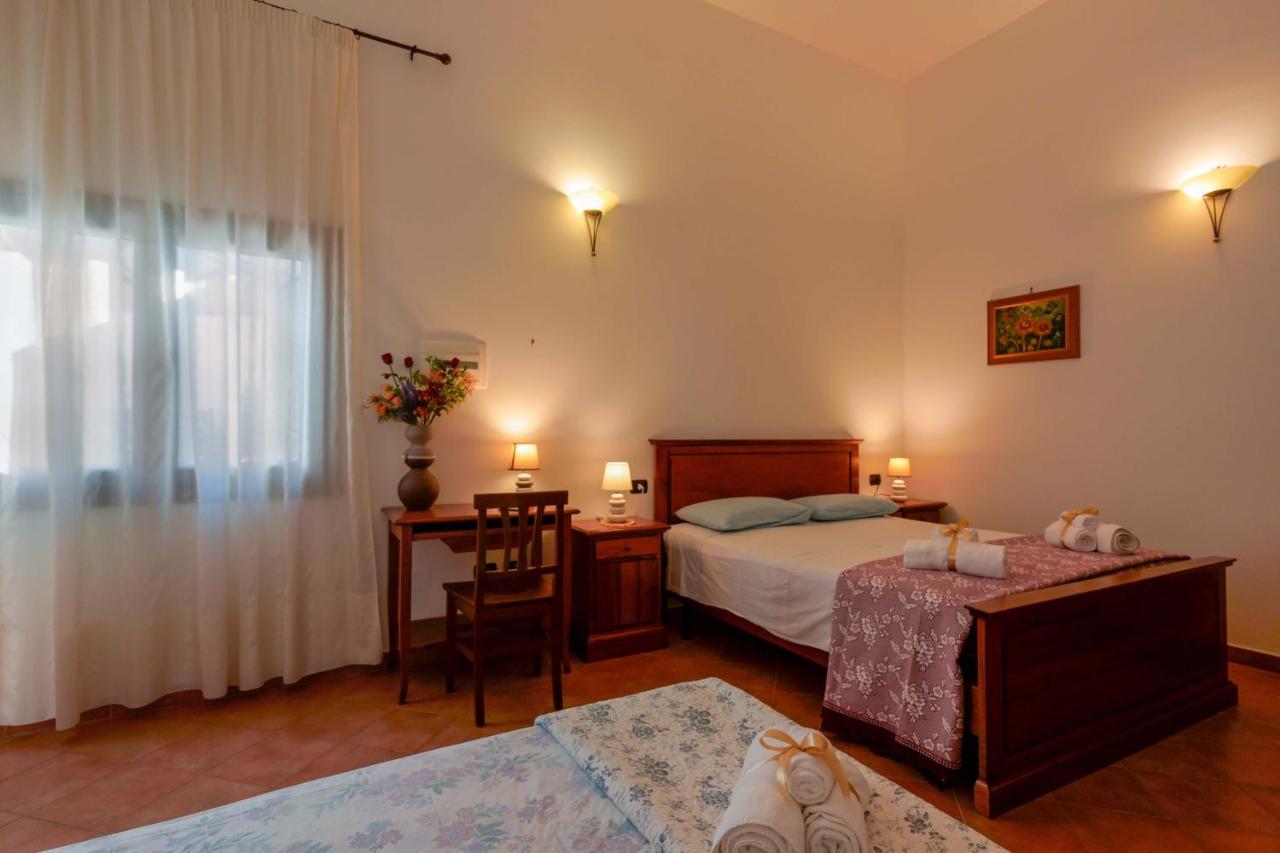Bed And Breakfast Cairoli Exclusive Room San Pietro Vernotico Ngoại thất bức ảnh