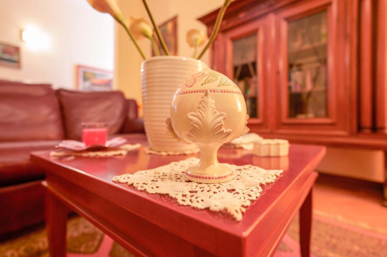 Bed And Breakfast Cairoli Exclusive Room San Pietro Vernotico Ngoại thất bức ảnh