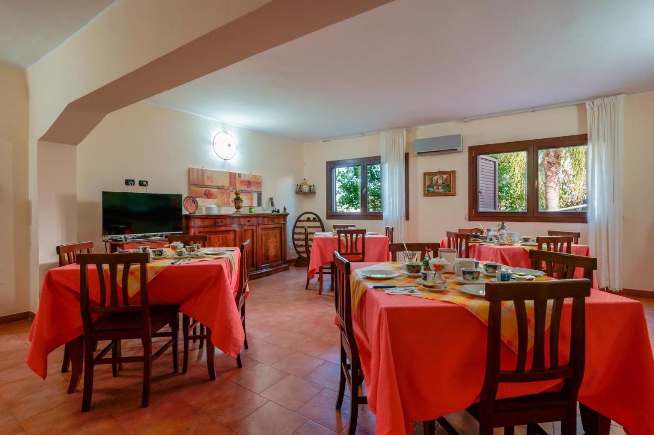 Bed And Breakfast Cairoli Exclusive Room San Pietro Vernotico Ngoại thất bức ảnh