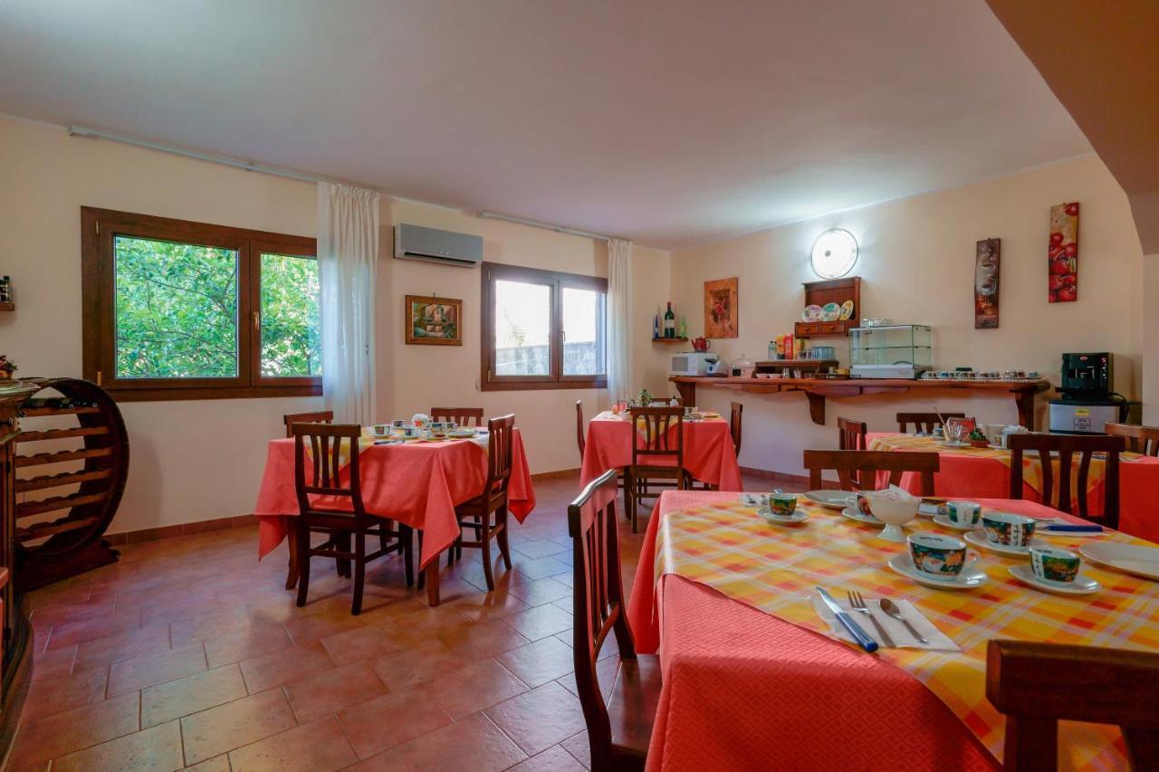 Bed And Breakfast Cairoli Exclusive Room San Pietro Vernotico Ngoại thất bức ảnh